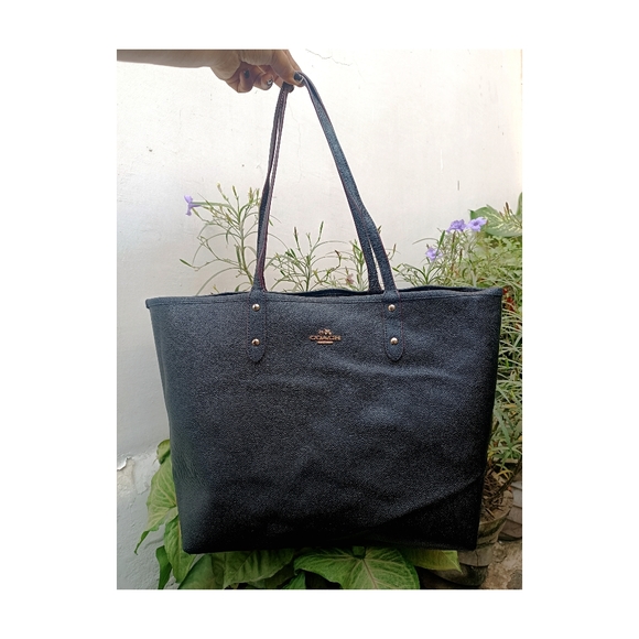 Coach City Tote Bag - Picture 9 of 9